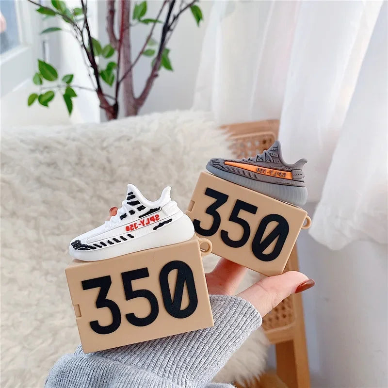 Funda AirPods - 3D Yeezy 350/700 Sneakers